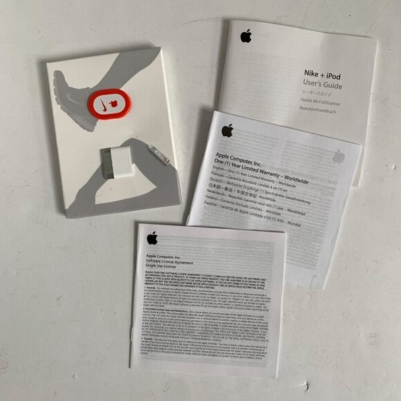 Apple Nike+ A1193 Shoe Insert New in Package - Picture 2 of 6